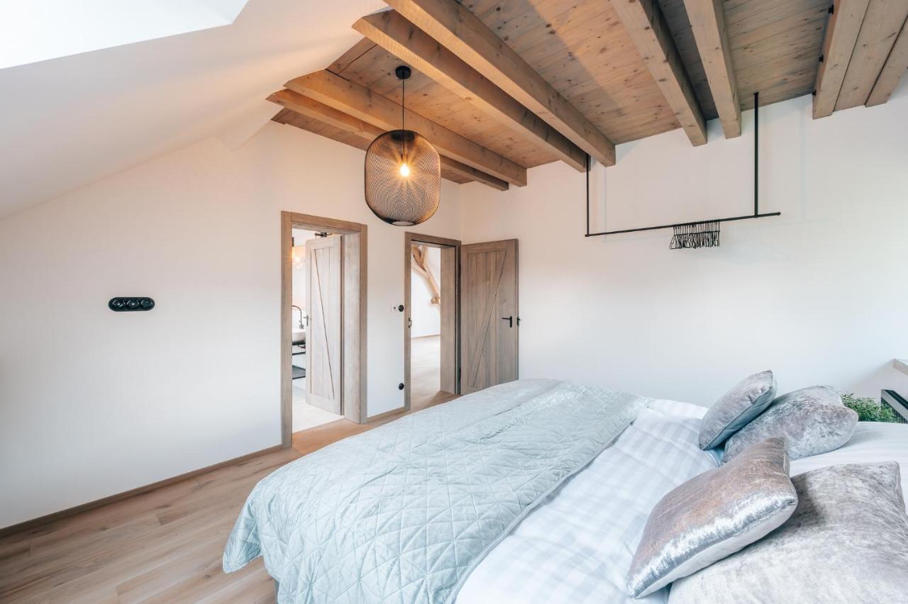 Farma Mracov Apartment Kadov  ภายนอก รูปภาพ